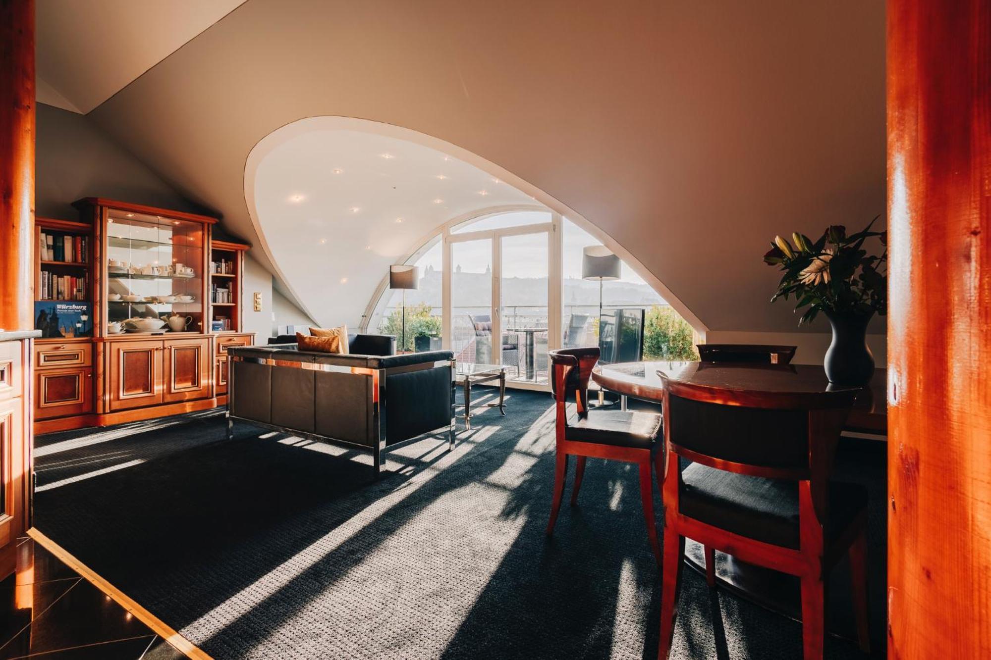 Das V Evert Hotel - Am Congress Centrum Wuerzburg ภายนอก รูปภาพ